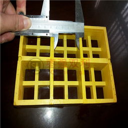 十字格雙層方孔格柵 小孔格柵廠家與防漏網(wǎng)格板的技術解析